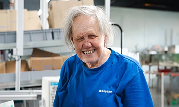Sonja Bruhin is 64&nbsp;years old and has been blind since birth. Here, she talks about the changes and challenges from the past 40&nbsp;years in production at Geberit in Rapperswil-Jona (CH).