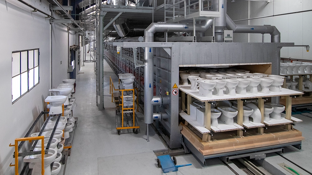 The tunnel kiln is 120&nbsp;metres long.