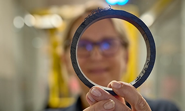 In Rapperswil-Jona&nbsp;(CH), Geberit produces new fittings from unused pipe cut-offs. This innovative pilot project not only saves raw materials, but is also environmentally beneficial.