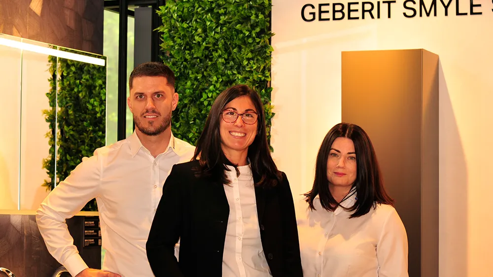 Ágnes Farkas (centre) with her team, Máté Hajszik (left) and Anita Pozsgai. (Photo)