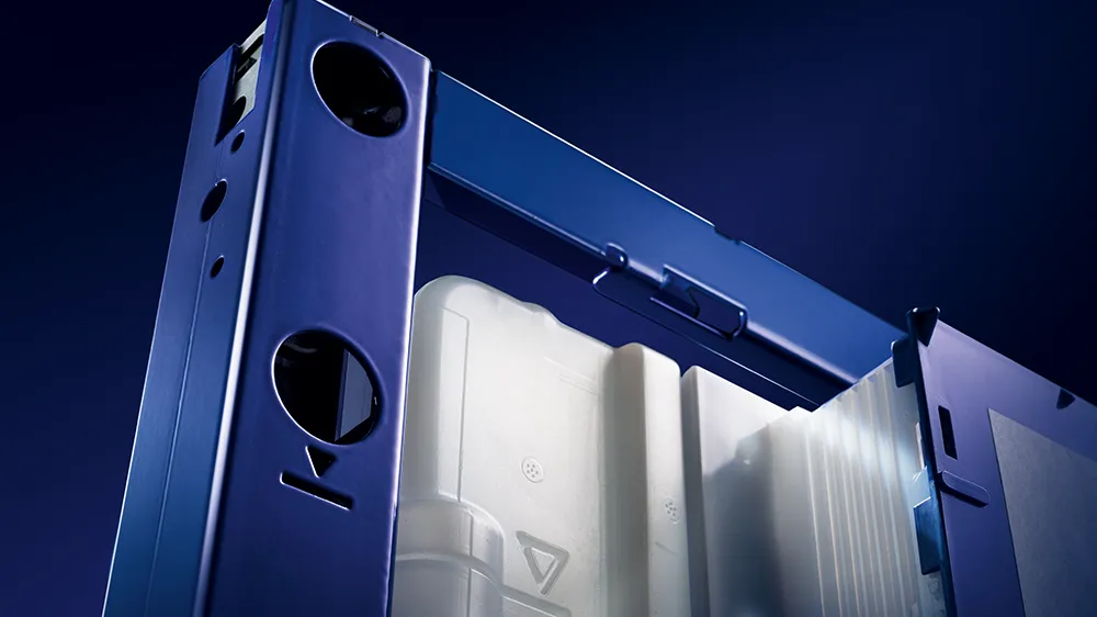 An additional fastening hole for the wall anchor provides an alternative mounting option for the new Duofix element. (Photo)