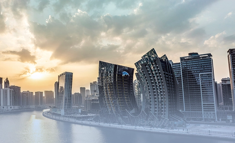 The Da Vinci Tower in Dubai (UAE) is reminiscent of an open oyster. (Photo)