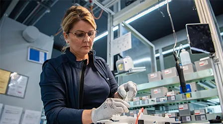 Jasminka Rodojković is assembling at Geberit headquarters in Rapperswil-Jona, Switzerland. (Photo)